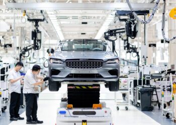 The Use of 3D printing in the automotive industry for prototyping and small-scale production